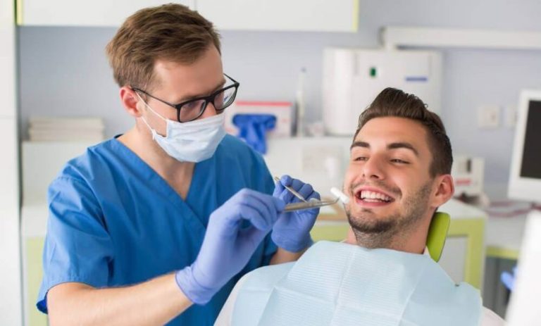 عدد سنوات دراسة طب الاسنان في الكويت وشروط القبول